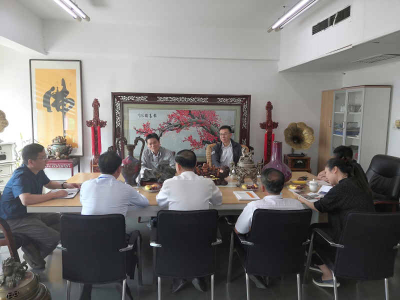 泉山区统战部长李建华一行来米兰网站_米兰（中国）指导党建工作
