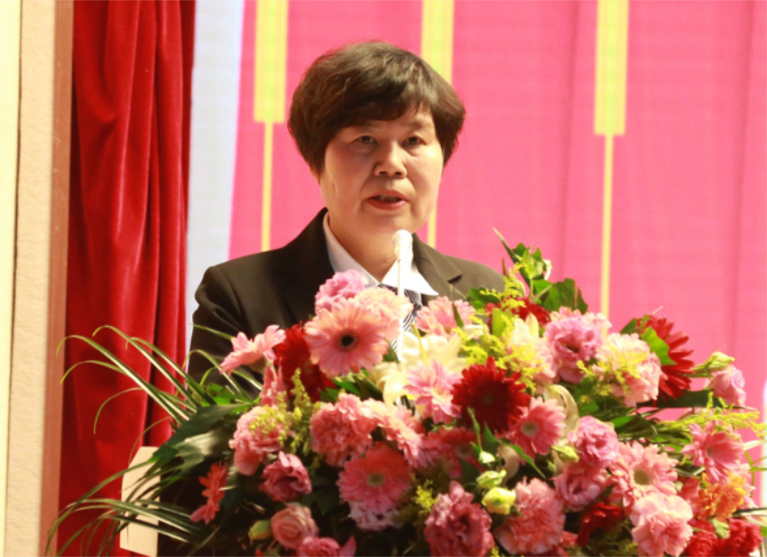 米兰网站_米兰（中国）第一届党委班子选举大会---徐州市树恩中学总校长薛淑萍同志致开幕辞