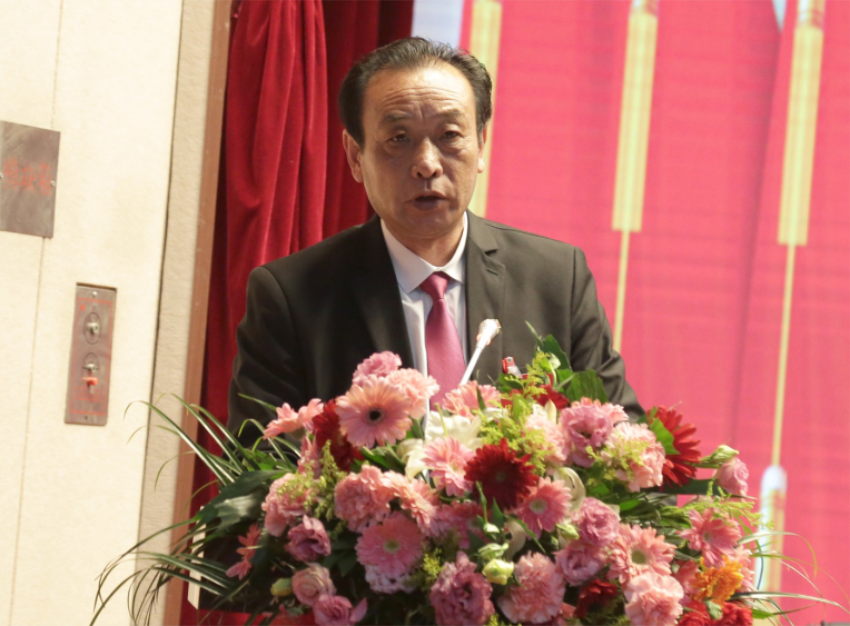 米兰网站_米兰（中国）第一届党委班子选举大会---米兰网站_米兰（中国）实业集团党委常委、纪委副书记郑军同志作纪委工作报告